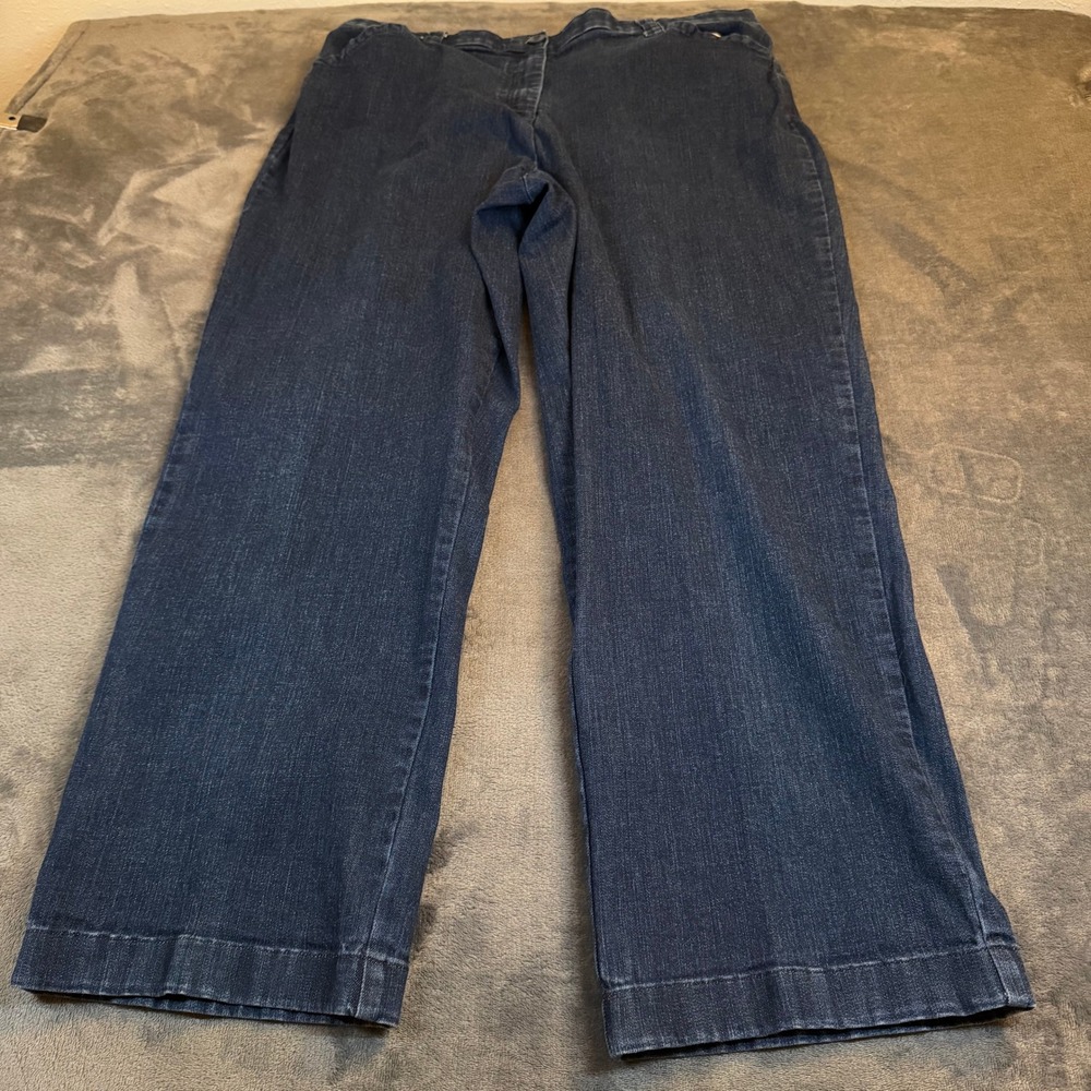 LL Bean Classic Fit Wide Leg Jeans Dark Wash Blue Stretch Denim Womens Size 20 R